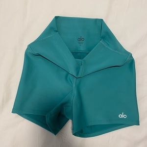 Alo Yoga High Waisted Airlift Short Ocean Teal